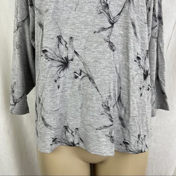 🫶🏼 Heather Grey Floral Print Slouchy Dolman Sleeve Stretch Shirt Forever 21 XS - Picture 3 of 16